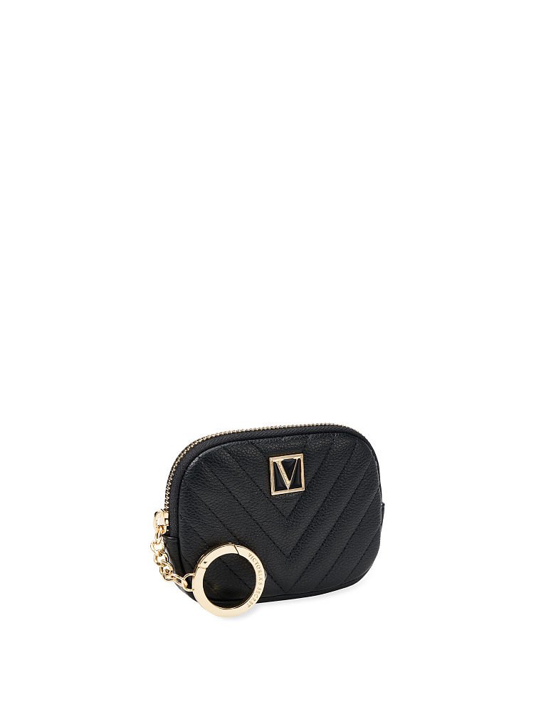 The Victoria Essential Pouch image number null